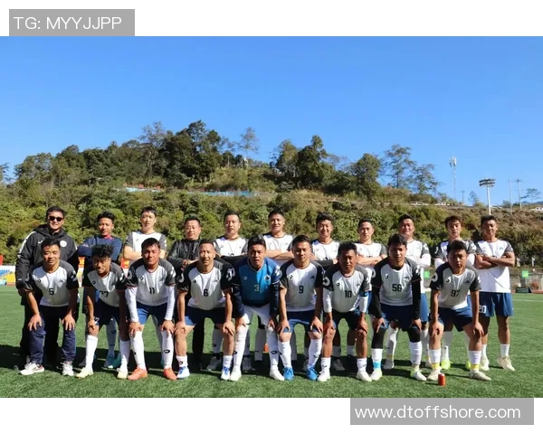 从青涩少年到绿茵场上的巨星那些长大后的足球明星们的成长故事与传奇经历 从青涩少年到绿茵场上的巨星那些长大后的足球明星们的成长故事与传奇经历