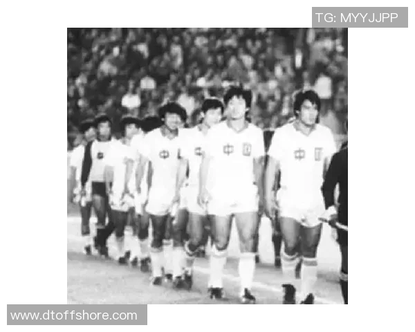 中国足球明星18岁时的辉煌瞬间与未来发展潜力分析