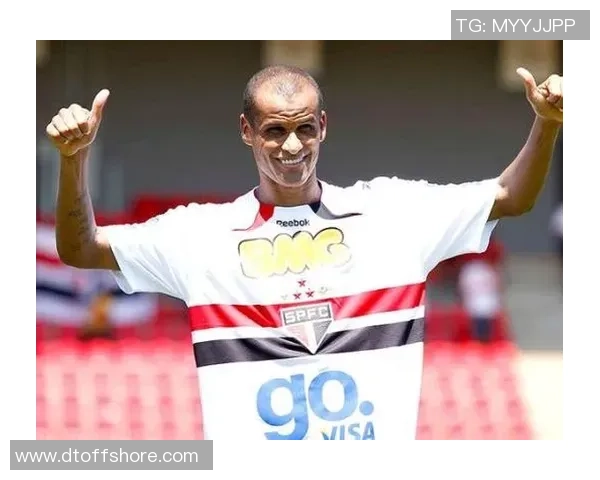 里瓦尔多足球明星的辉煌历程与对足球的深远影响分析