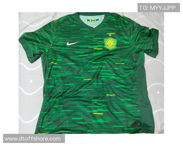 足球明星球衣价格排行榜揭晓谁是最贵的球衣背后故事与价值分析 足球明星球衣价格排行榜揭晓谁是最贵的球衣背后故事与价值分析