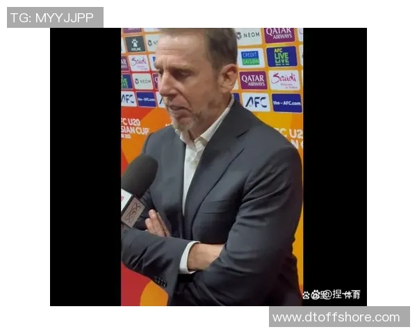 足球明星在关键时刻点球失利引发球迷热议与媒体关注的背后故事